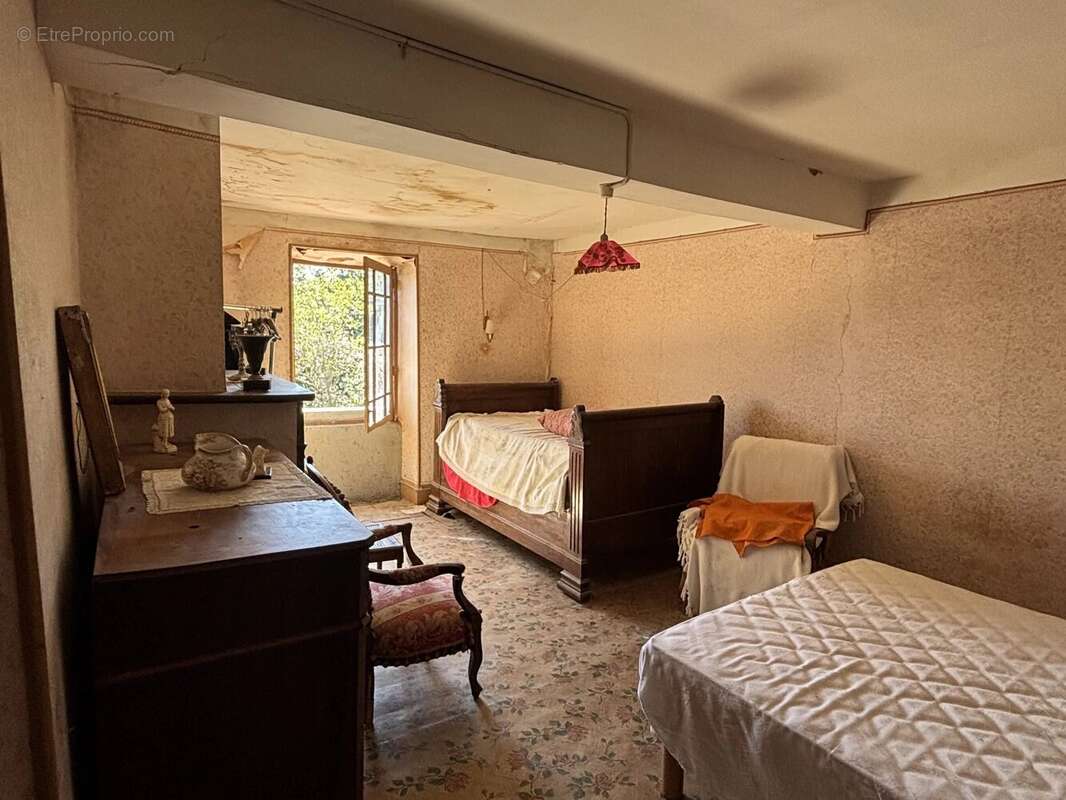 Maison à LES BORDES-SUR-ARIZE