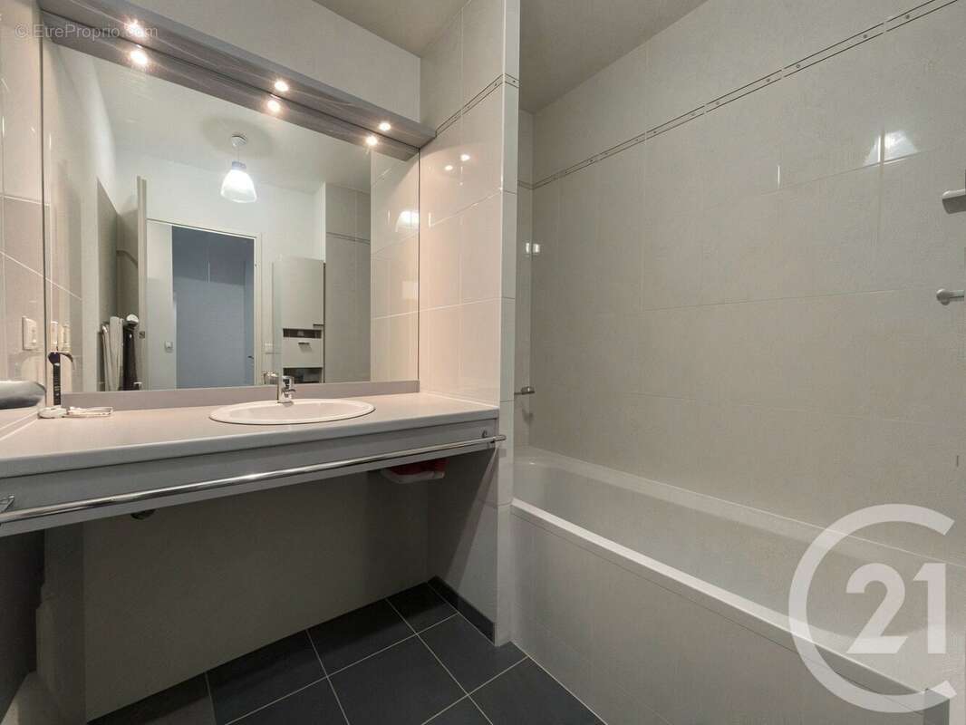 Appartement à BEGLES