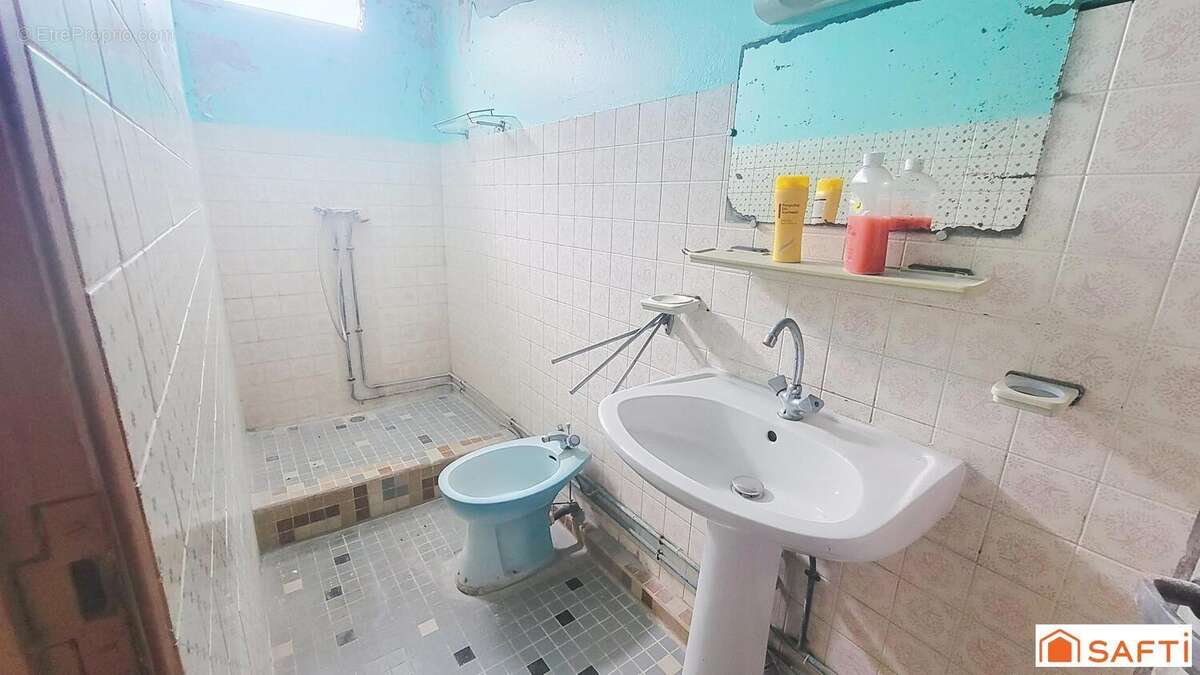 Appartement 358 m² à La Trinite  - photo 9