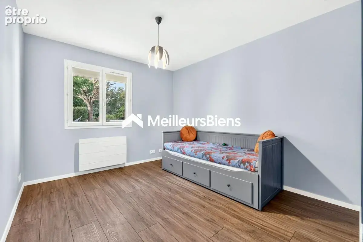 Ensemble Immobilier de 2 maisons - 145m² - piscine - photo 8