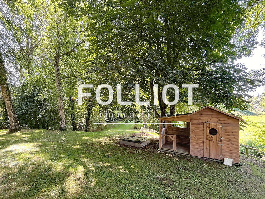 Maison à SAINT-PIERRE-DU-BU