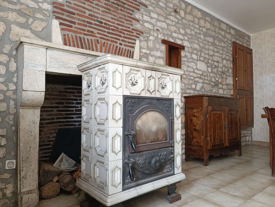 Maison à SANCERGUES