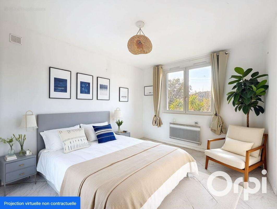 Appartement à VILLENEUVE-LOUBET