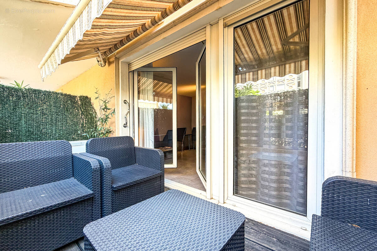 Appartement à HYERES