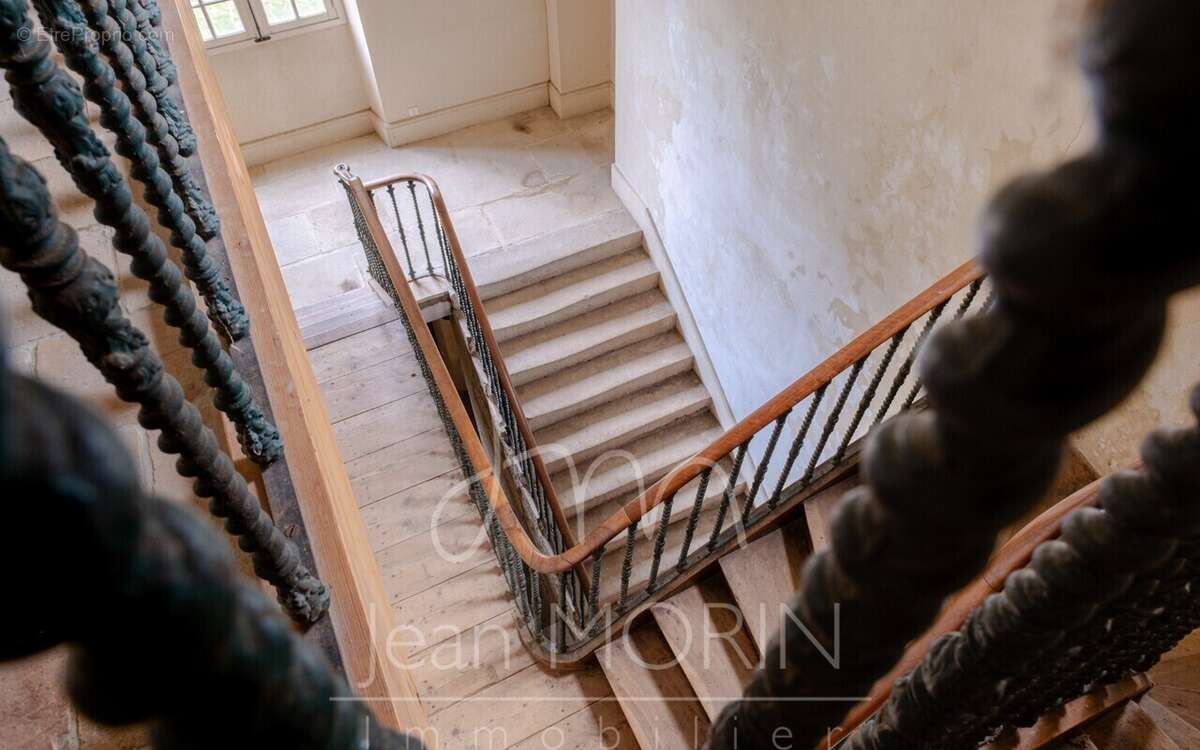 Maison à BOURG-LES-VALENCE