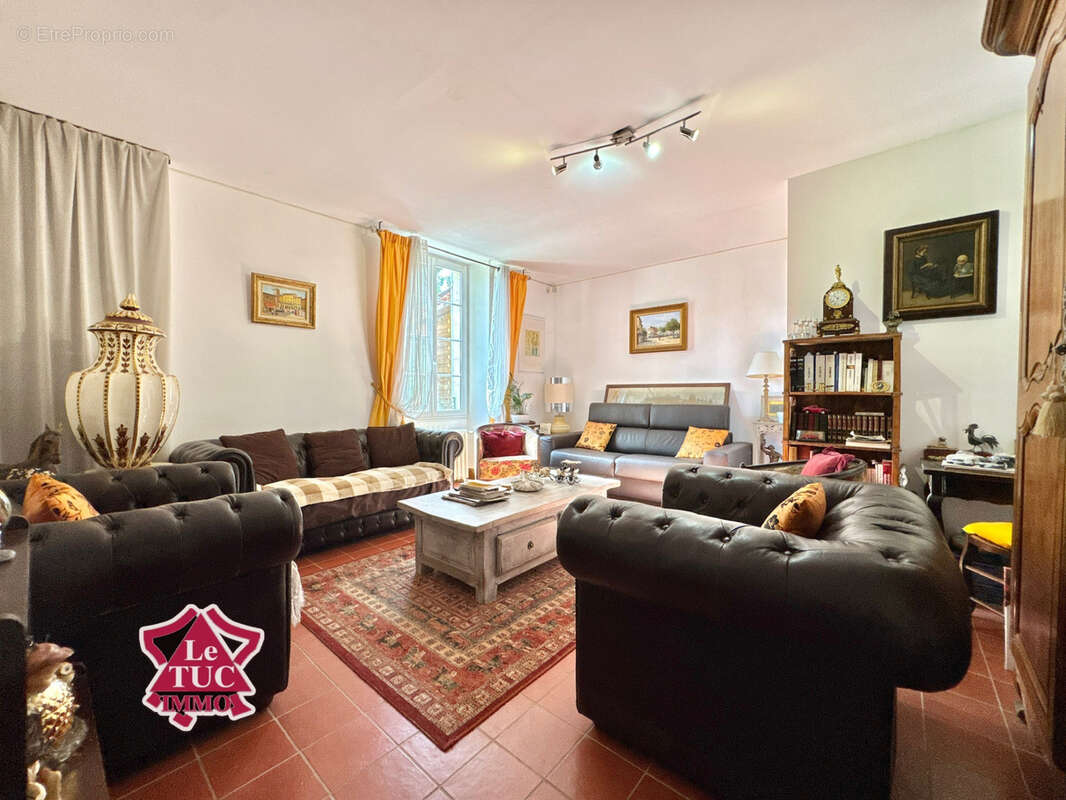 Maison à PENNE-D&#039;AGENAIS