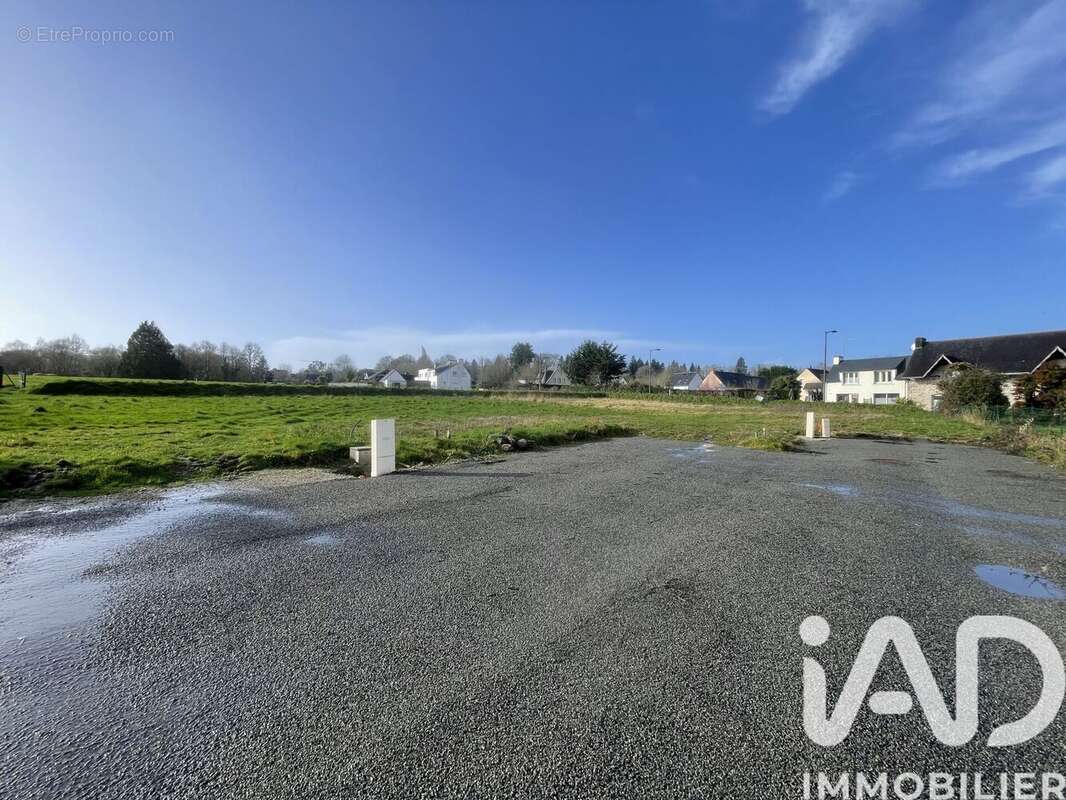 Photo 3 - Terrain à PLEUVEN