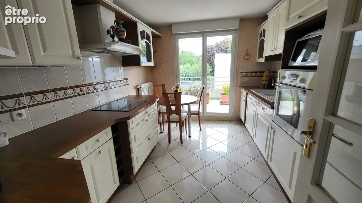 Appartement 5 pièces 113 m² à vendre à Eckbolsheim (67201) - photo 8