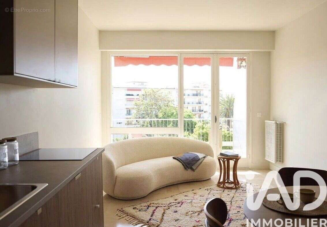 Photo 2 - Appartement à NICE