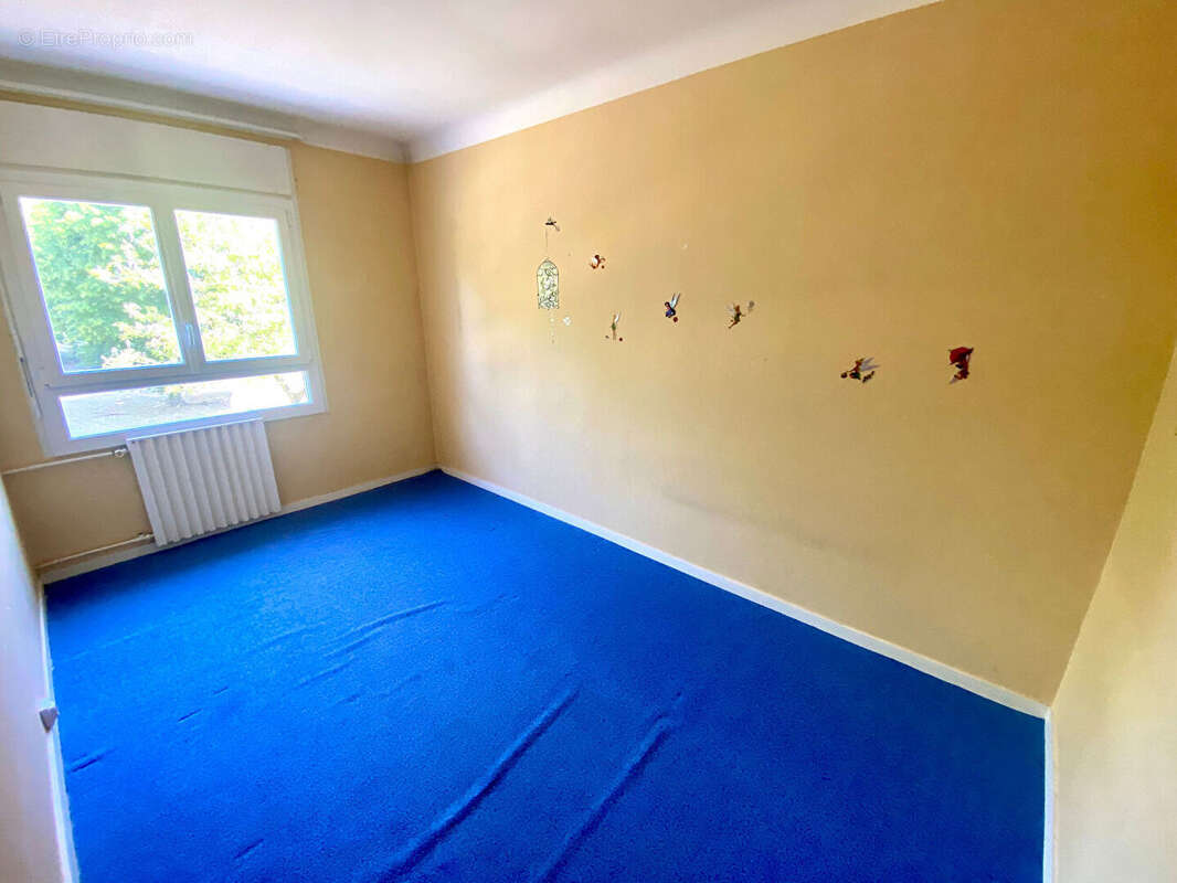 Appartement à SARTROUVILLE