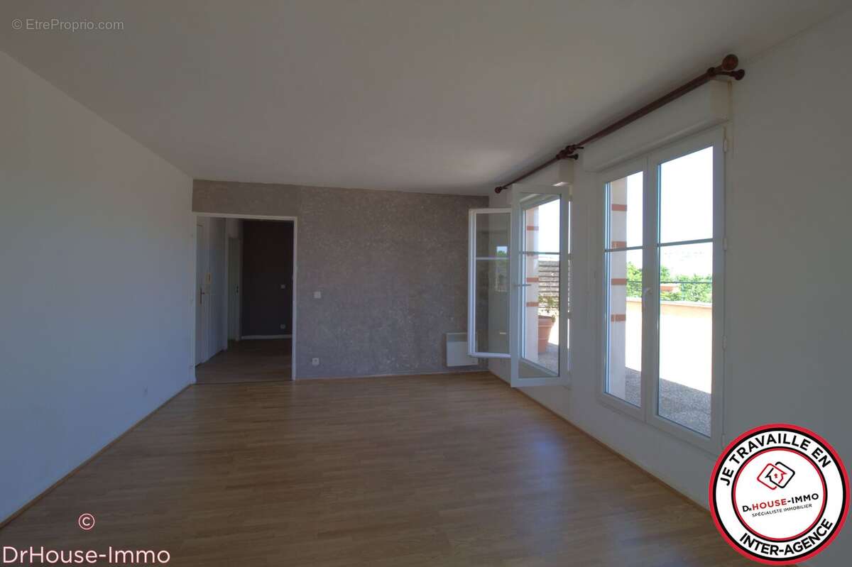 Appartement à ELANCOURT