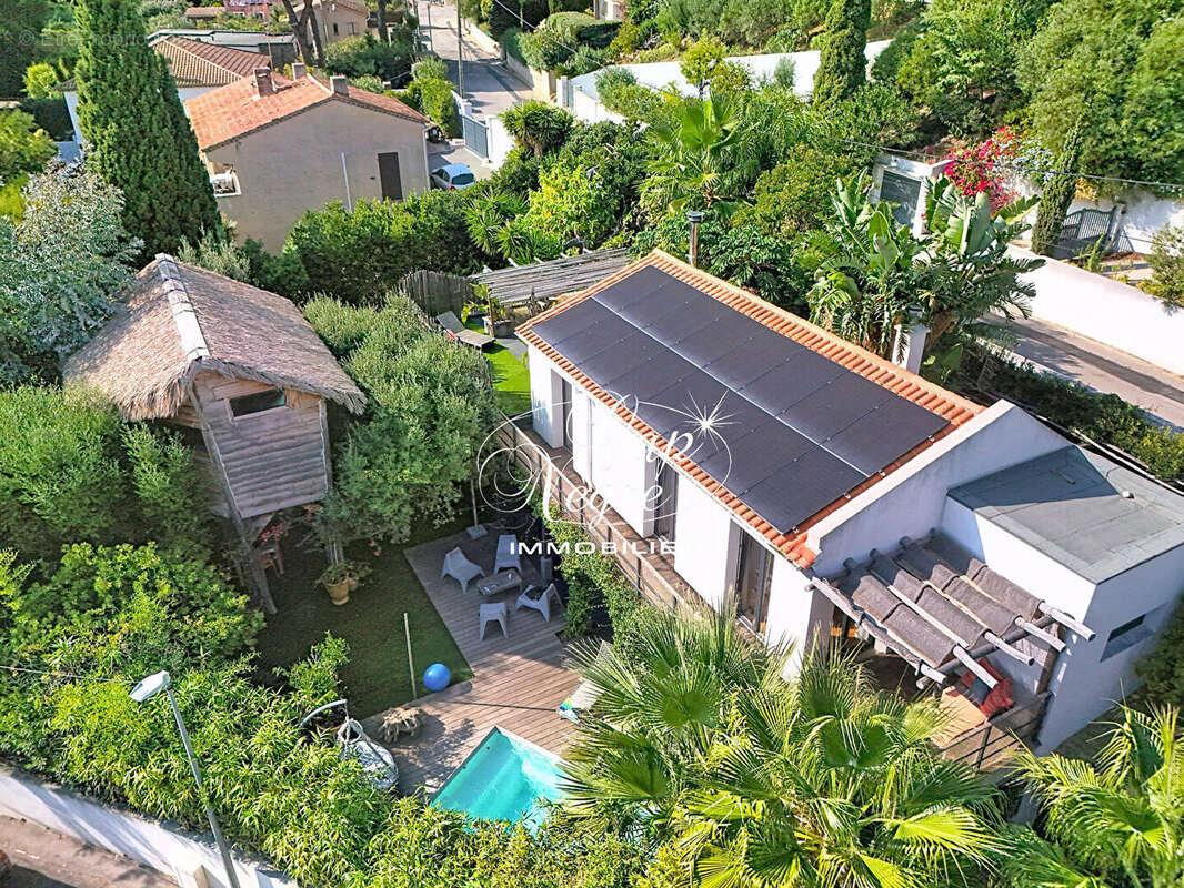 Maison à CAVALAIRE-SUR-MER