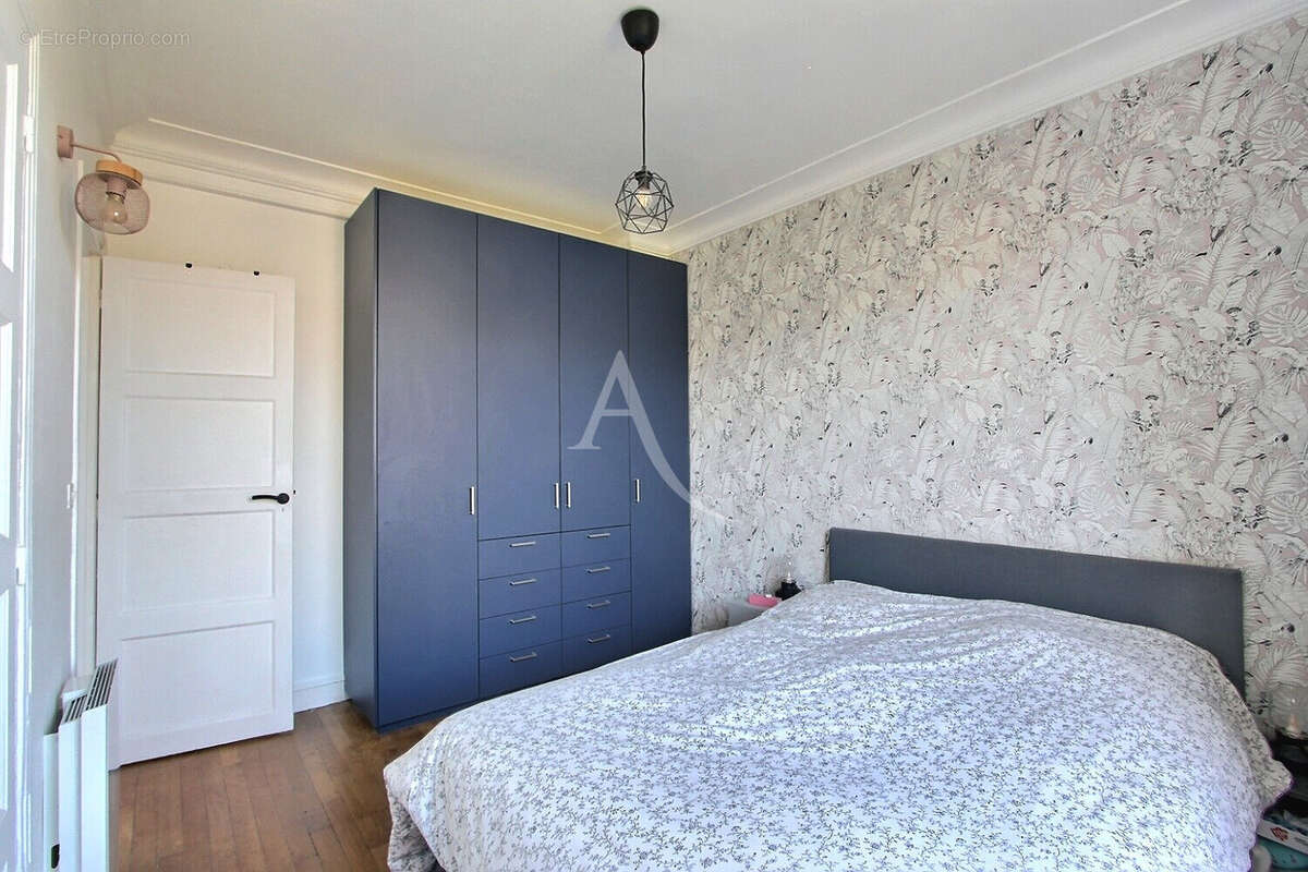 Appartement à ASNIERES-SUR-SEINE