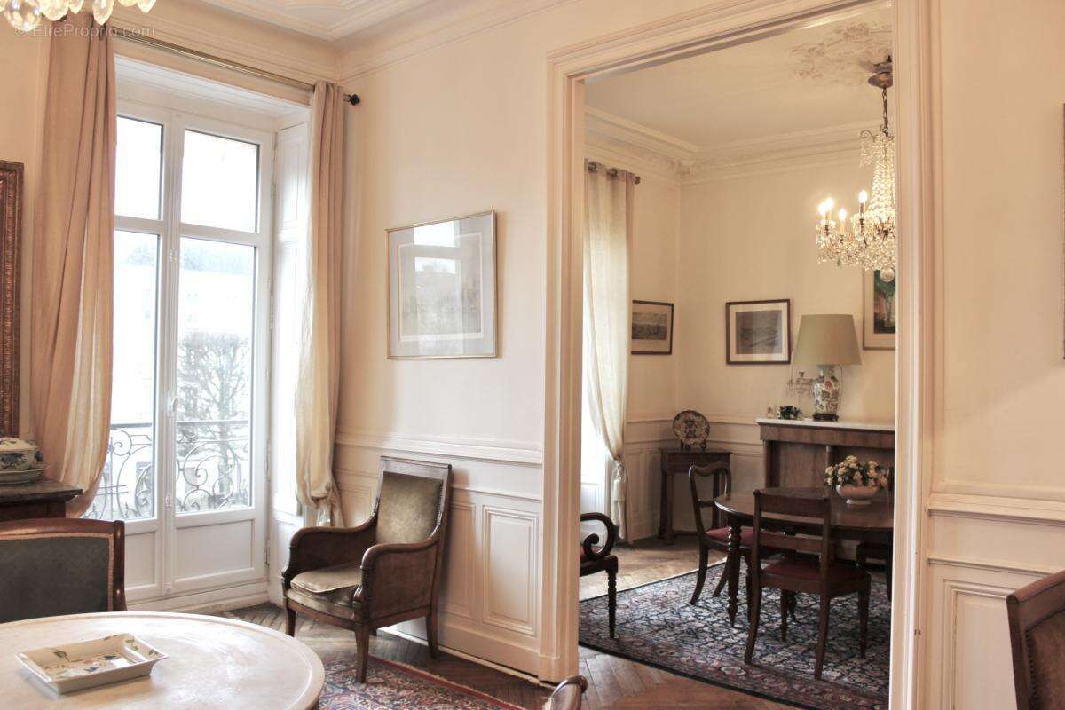 Nantes Hyper Centre - Appartement de plus 170m2 - photo 3