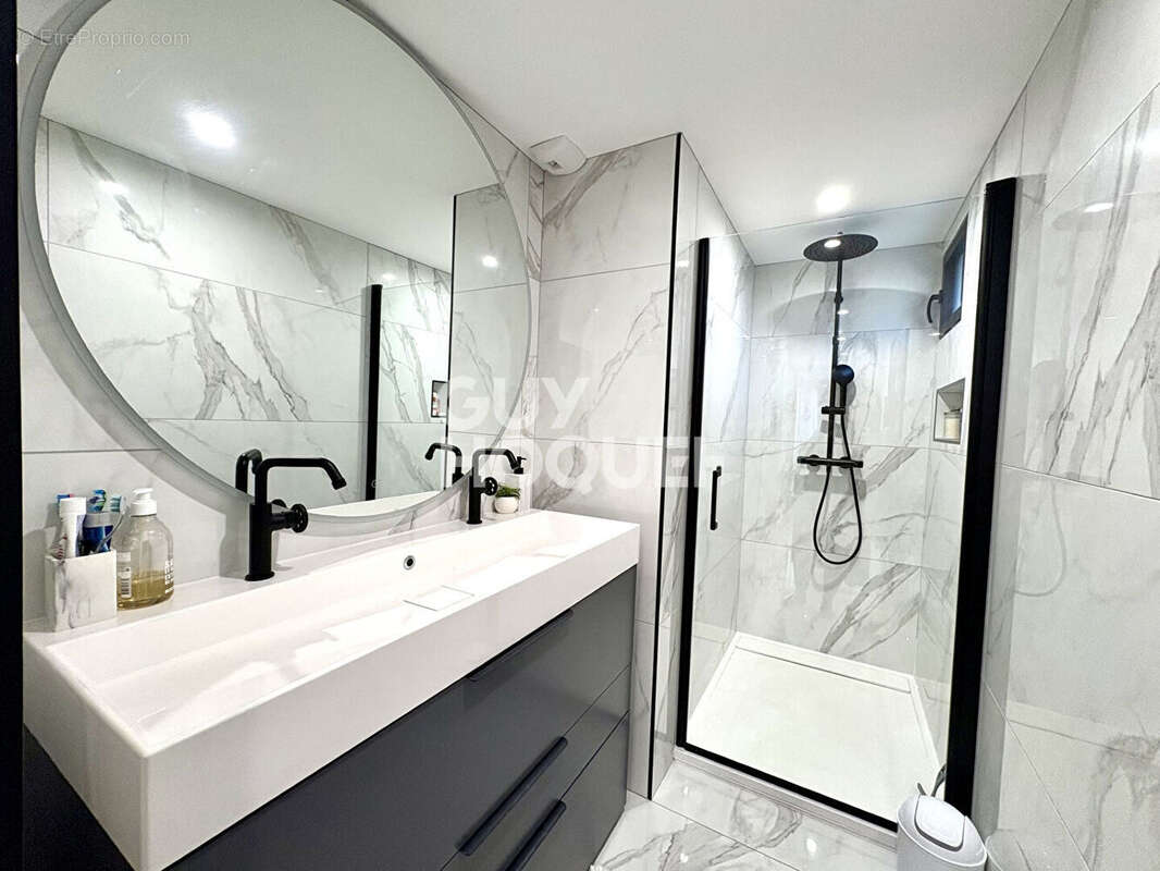 Maison à VILLENAVE-D&#039;ORNON