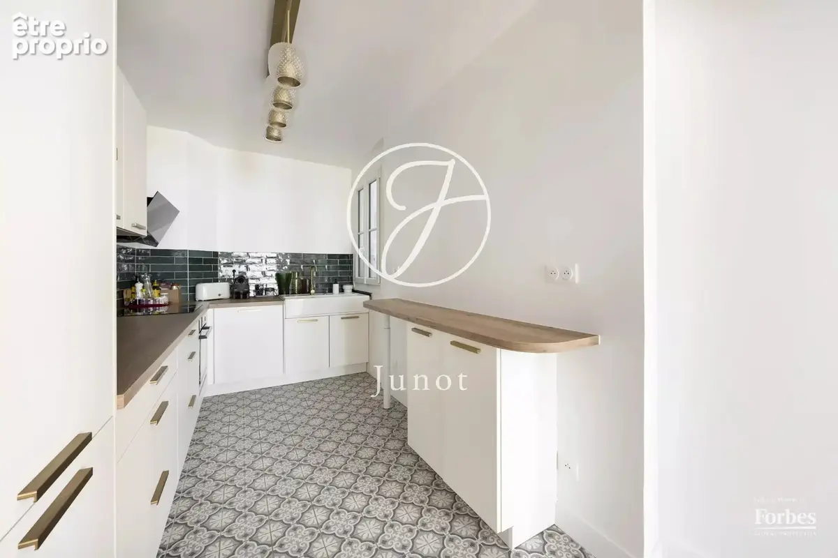 Paris 18e - MARCHÉ DU POTEAU / JULES JOFFRIN - Appartement - 67,83m² Carrez - 2 chambres - Belle rénovation - photo 5