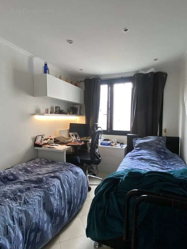 Appartement à PARIS-19E