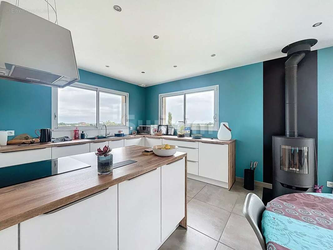 Maison à VILLEFRANCHE-SUR-SAONE