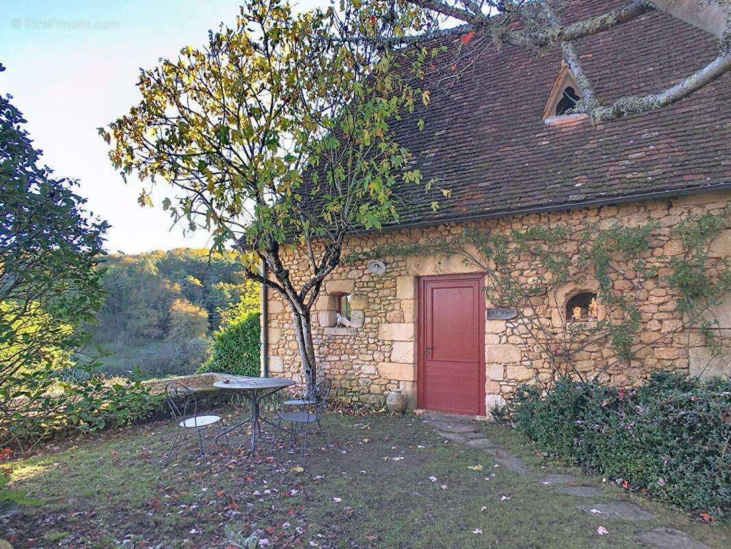 Maison à LES EYZIES-DE-TAYAC-SIREUIL