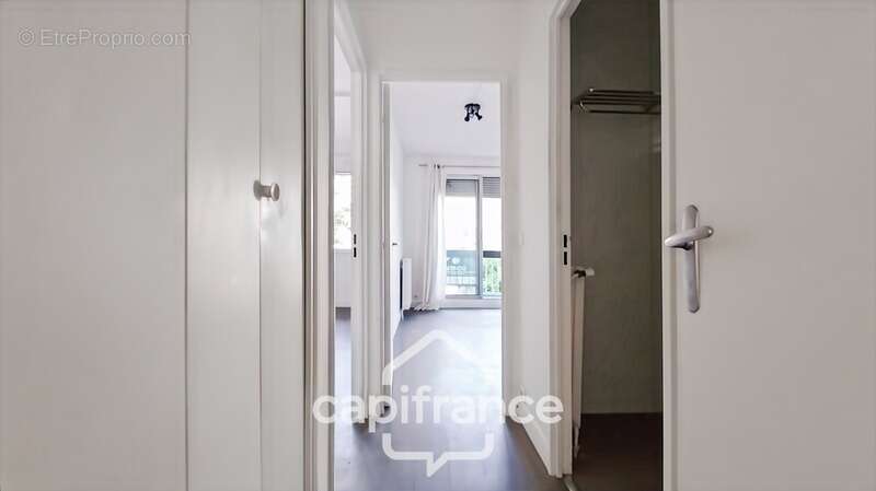 A 10 mn Centre-Ville-Proche bords de Marne- A vendre appartement 4 pièces-2 chambres-traversant- Sans vis à vis - photo 10
