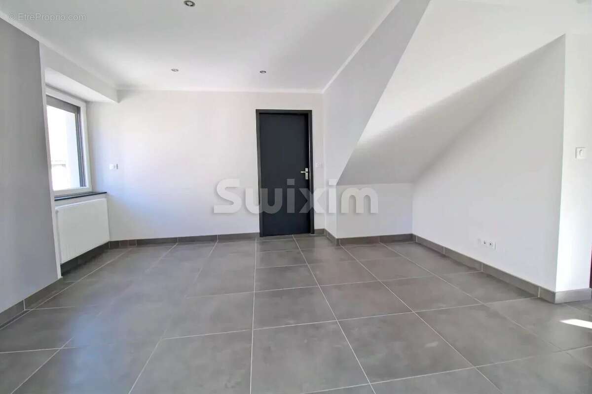 Appartement à SAINT-LAURENT-EN-GRANDVAUX