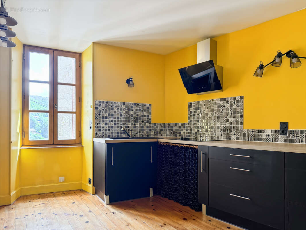 Maison à ANTRAIGUES-SUR-VOLANE