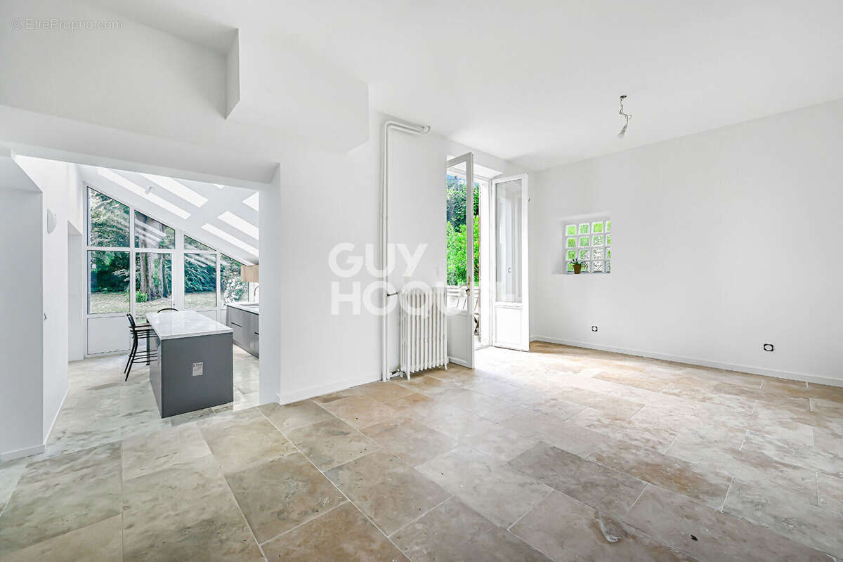 Maison à RUEIL-MALMAISON