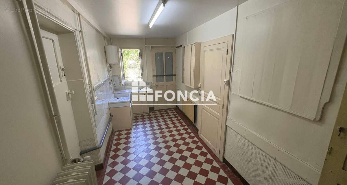 Immeuble de caractère à usage mixte - photo 4