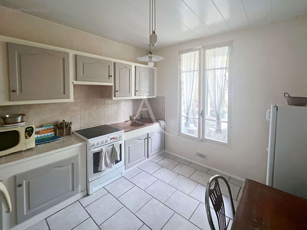 Maison à HARDRICOURT