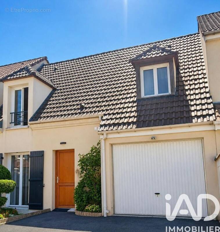 Photo 1 - Maison à EGLY