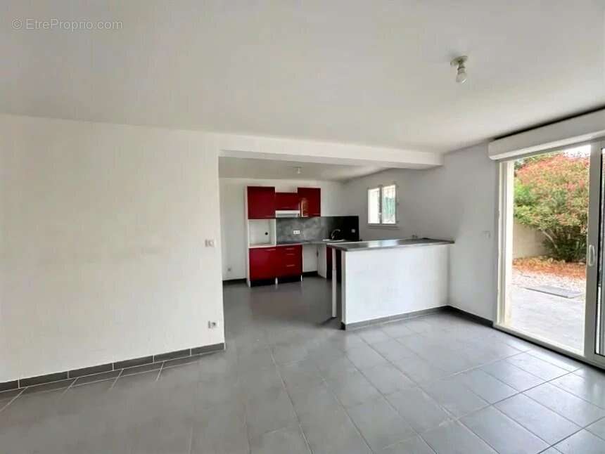 Villa T4 - A Vendre - photo 2