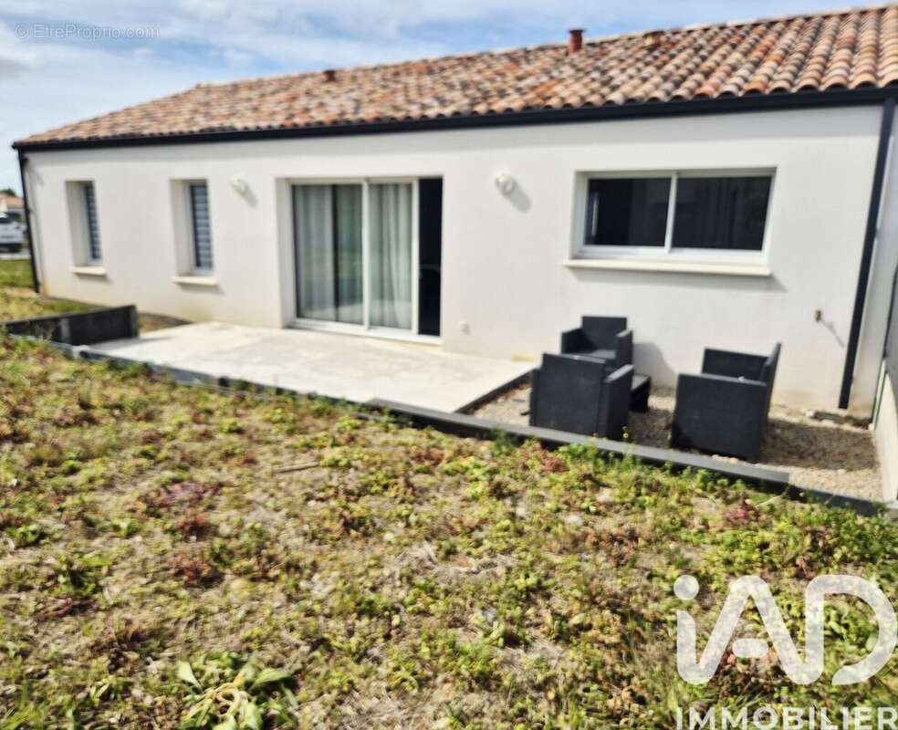 Photo 2 - Maison à LA GARNACHE