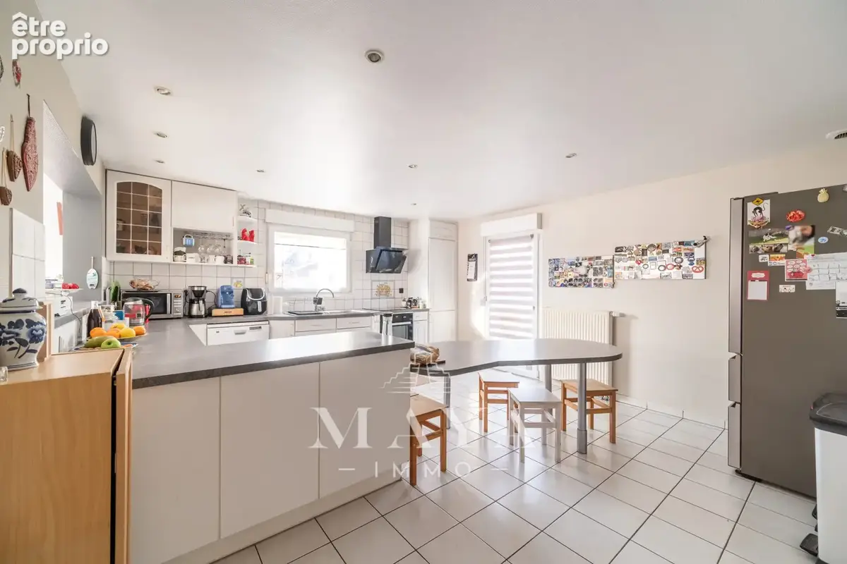 Maison 7 pièces 193 m² à vendre à Ensisheim (68190) - photo 3
