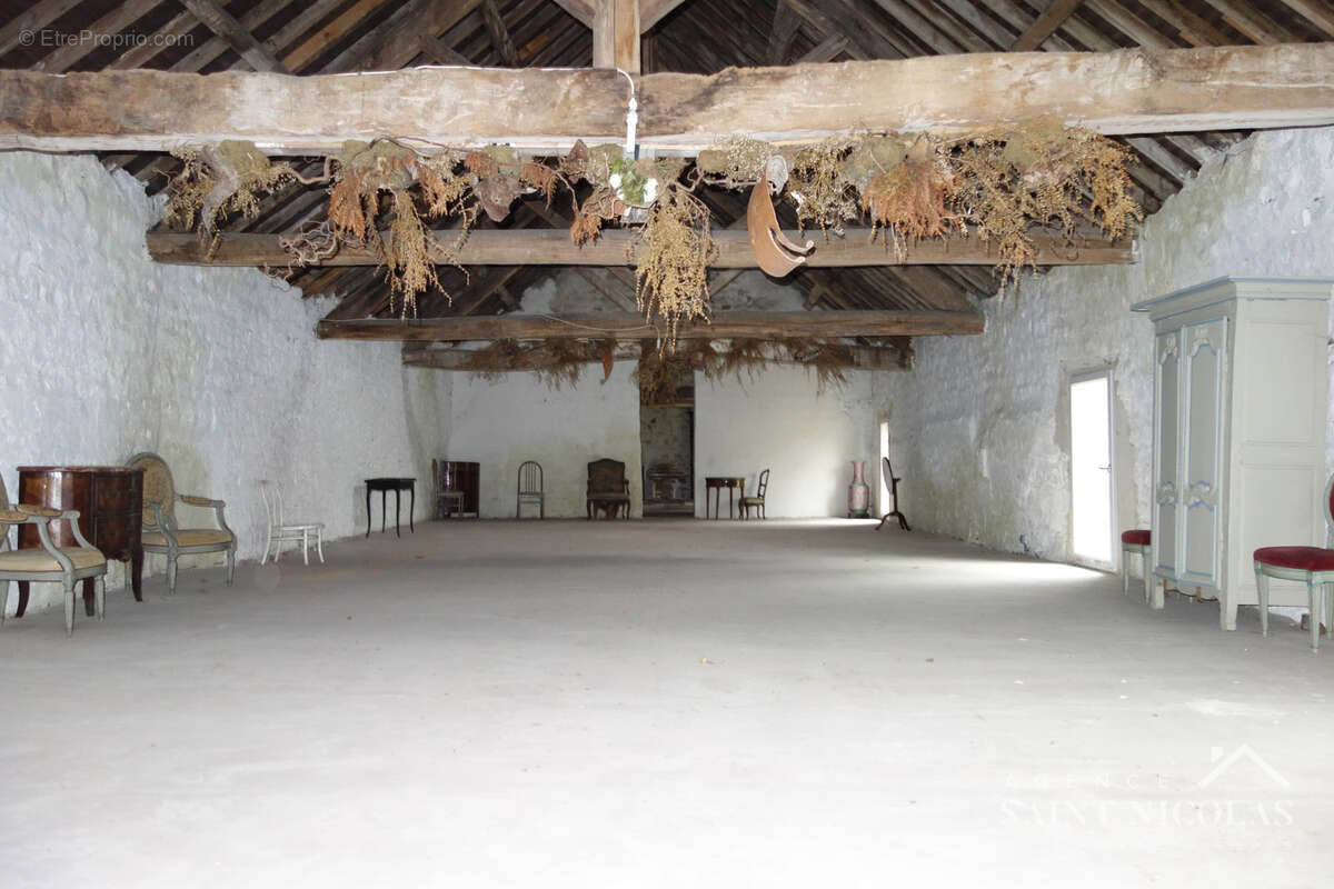 Maison à TESSANCOURT-SUR-AUBETTE