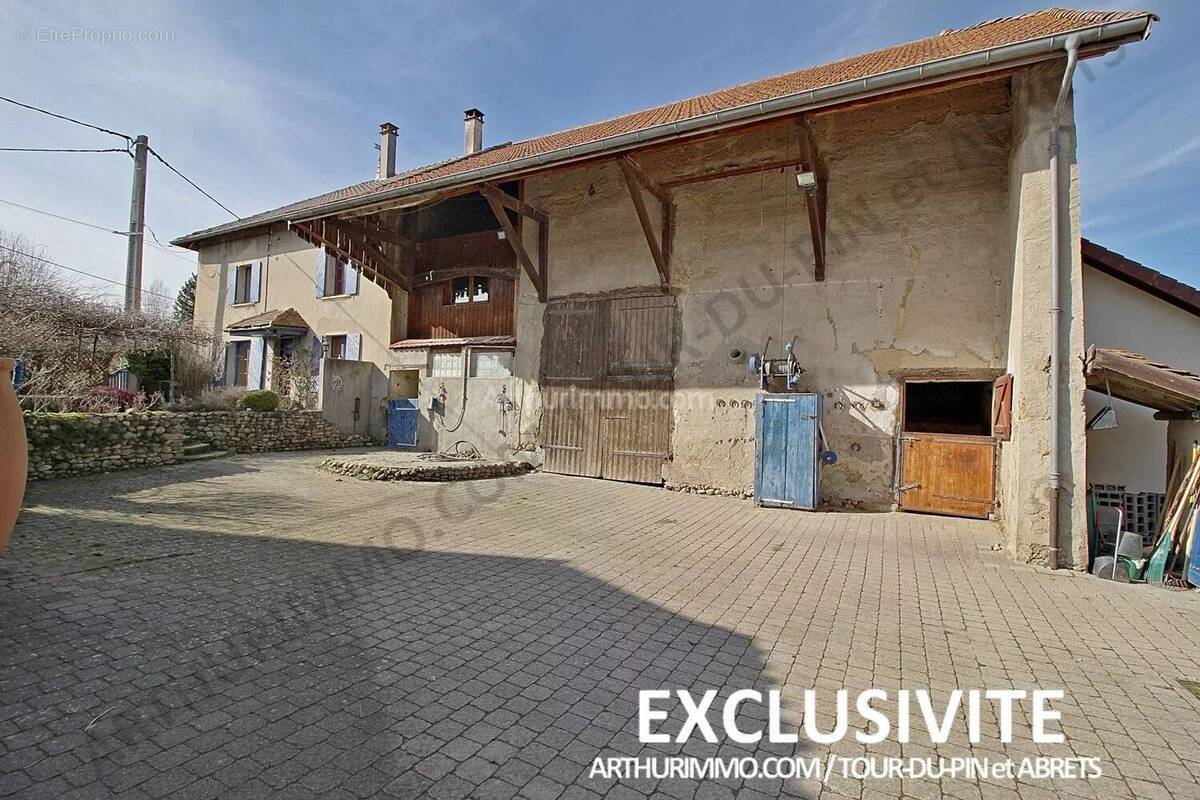 Maison à AOSTE