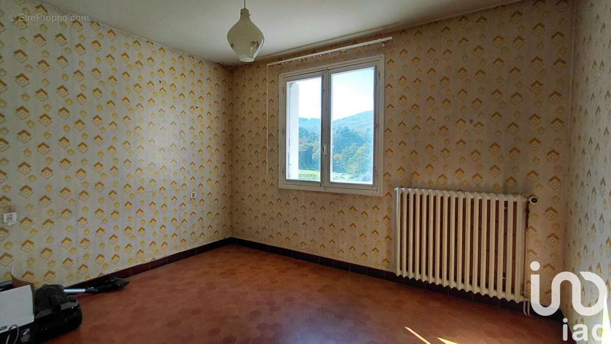 Photo 8 - Maison à SAINT-SULPICE-LAURIERE