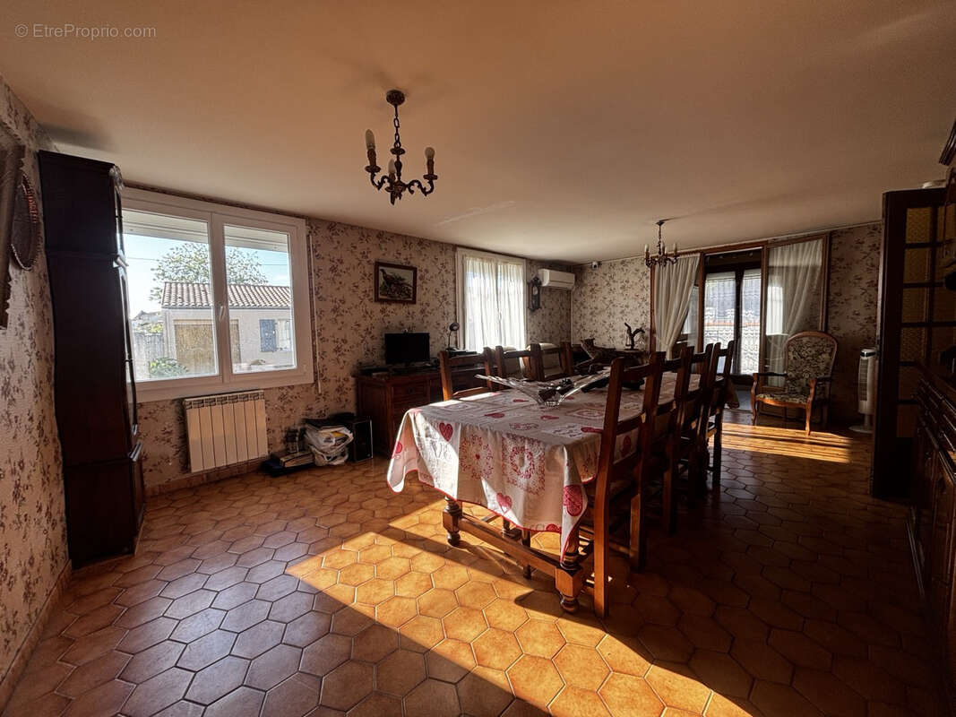 Maison à FOURAS