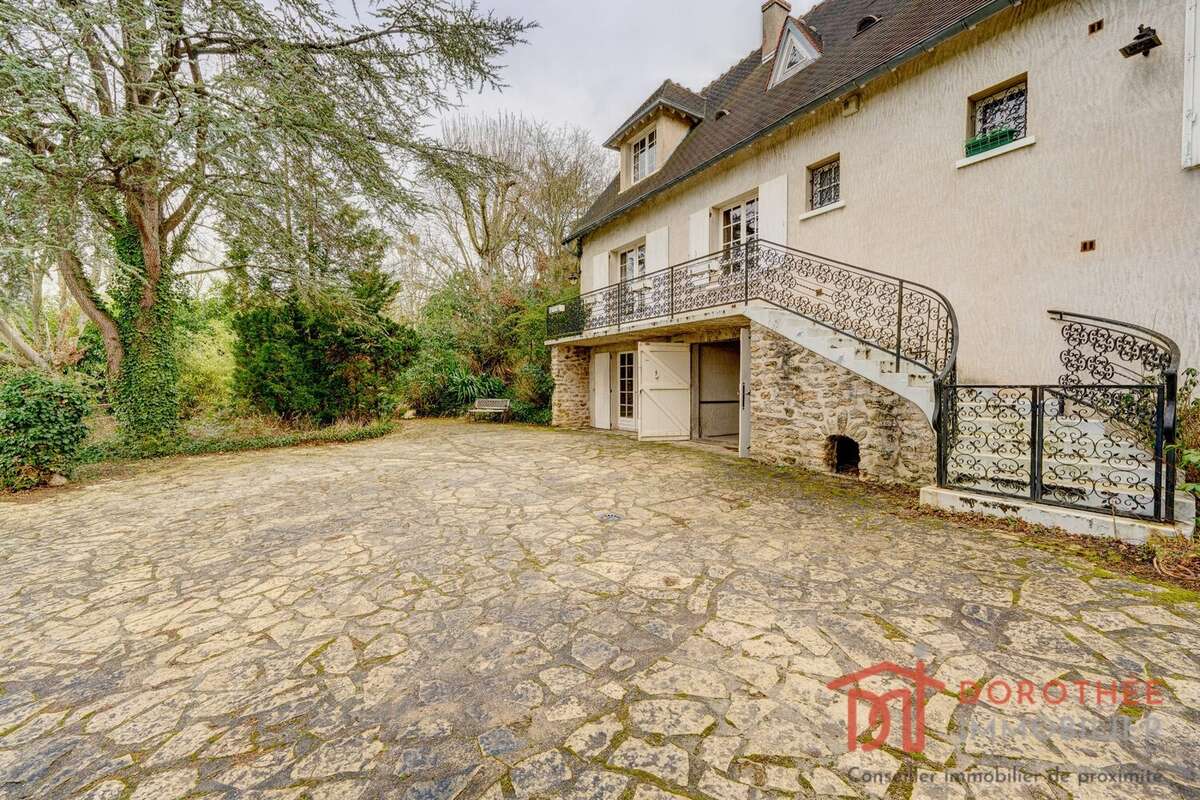 Maison à SANTENY