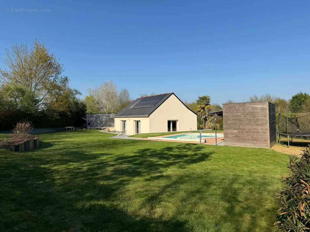 Maison à CHAMBELLAY