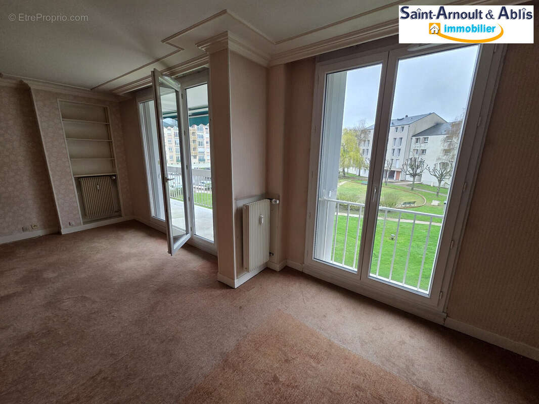 Appartement à RAMBOUILLET