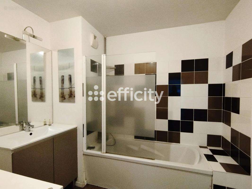 Appartement à DOURDAN