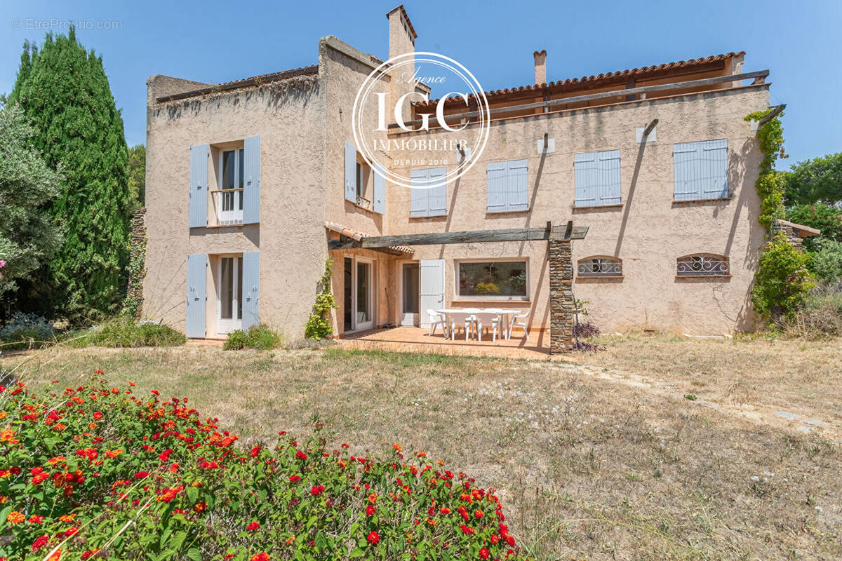 Maison à CARRY-LE-ROUET