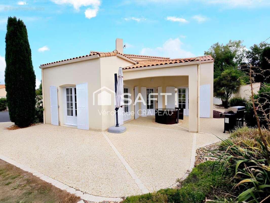 Photo 6 - Maison à SAINT-MARTIN-DES-NOYERS