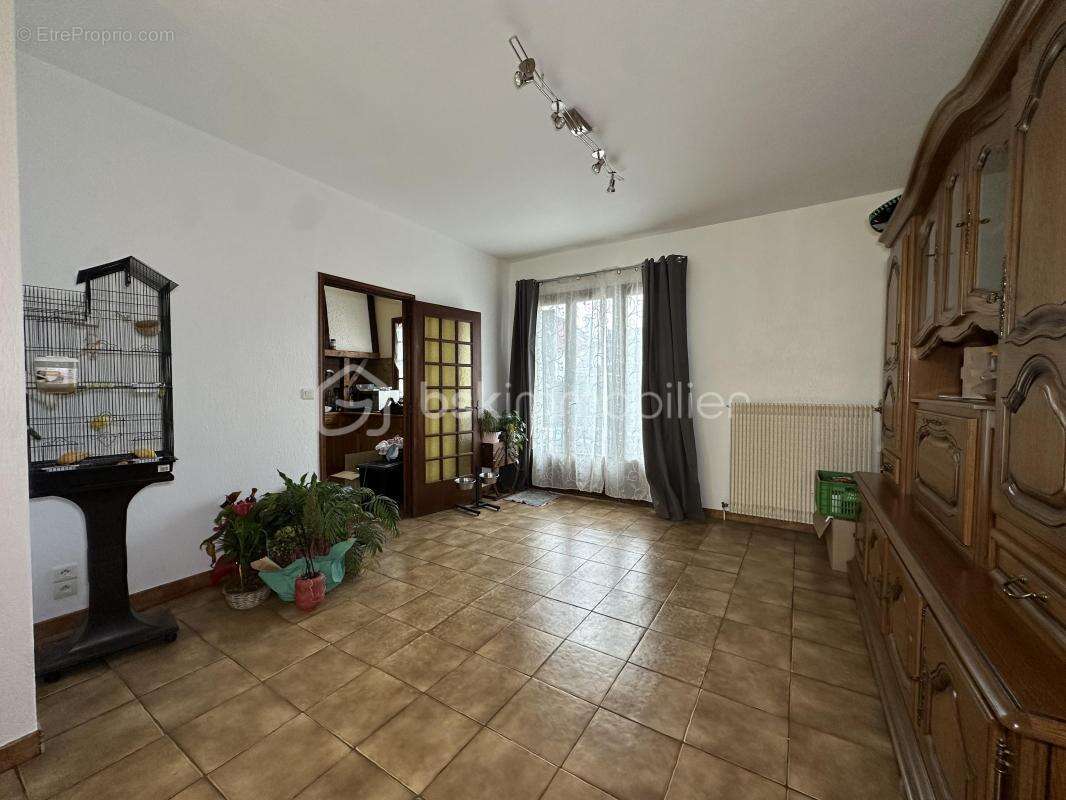 Maison à TREMBLAY-EN-FRANCE