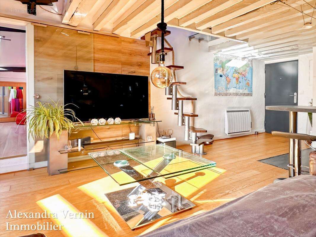 Appartement de charme 2 chambres hypercentre Saint-Germain-en-Laye - photo 6