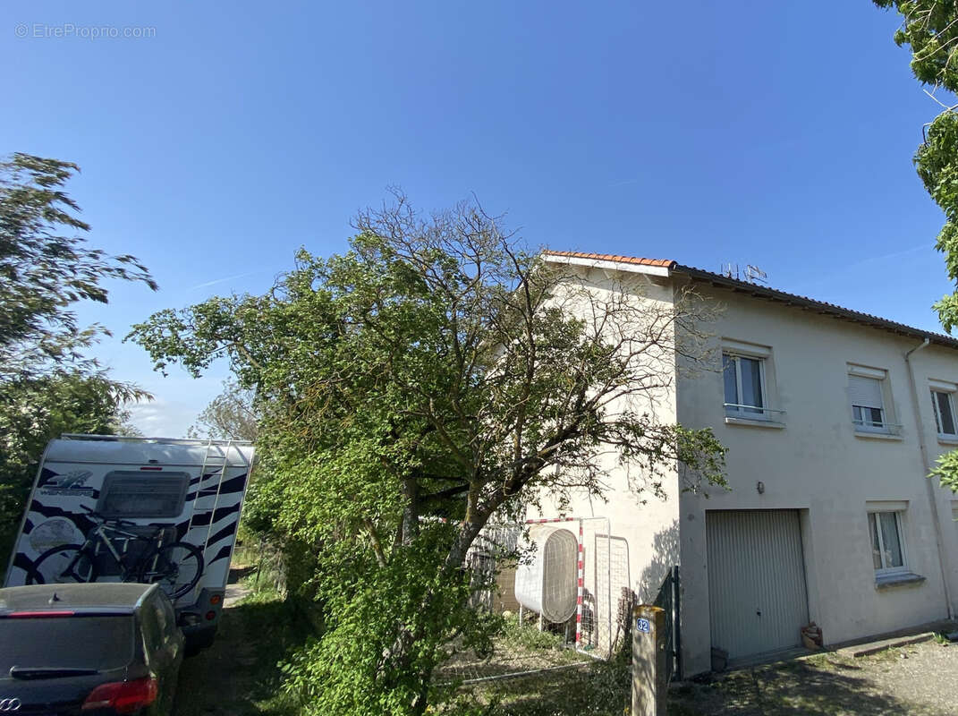 Maison à VILLEFRANCHE-DE-LAURAGAIS