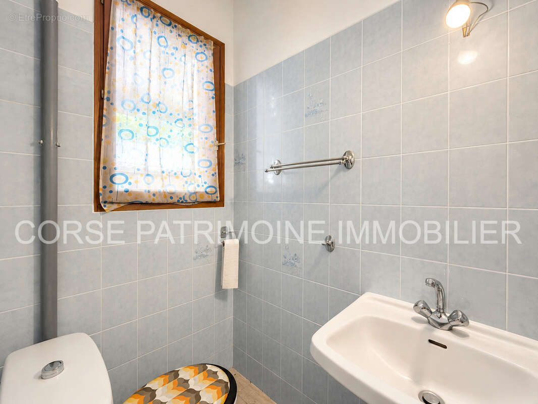 Villa aux multiples possibilités au coeur de Solenzara - photo 25