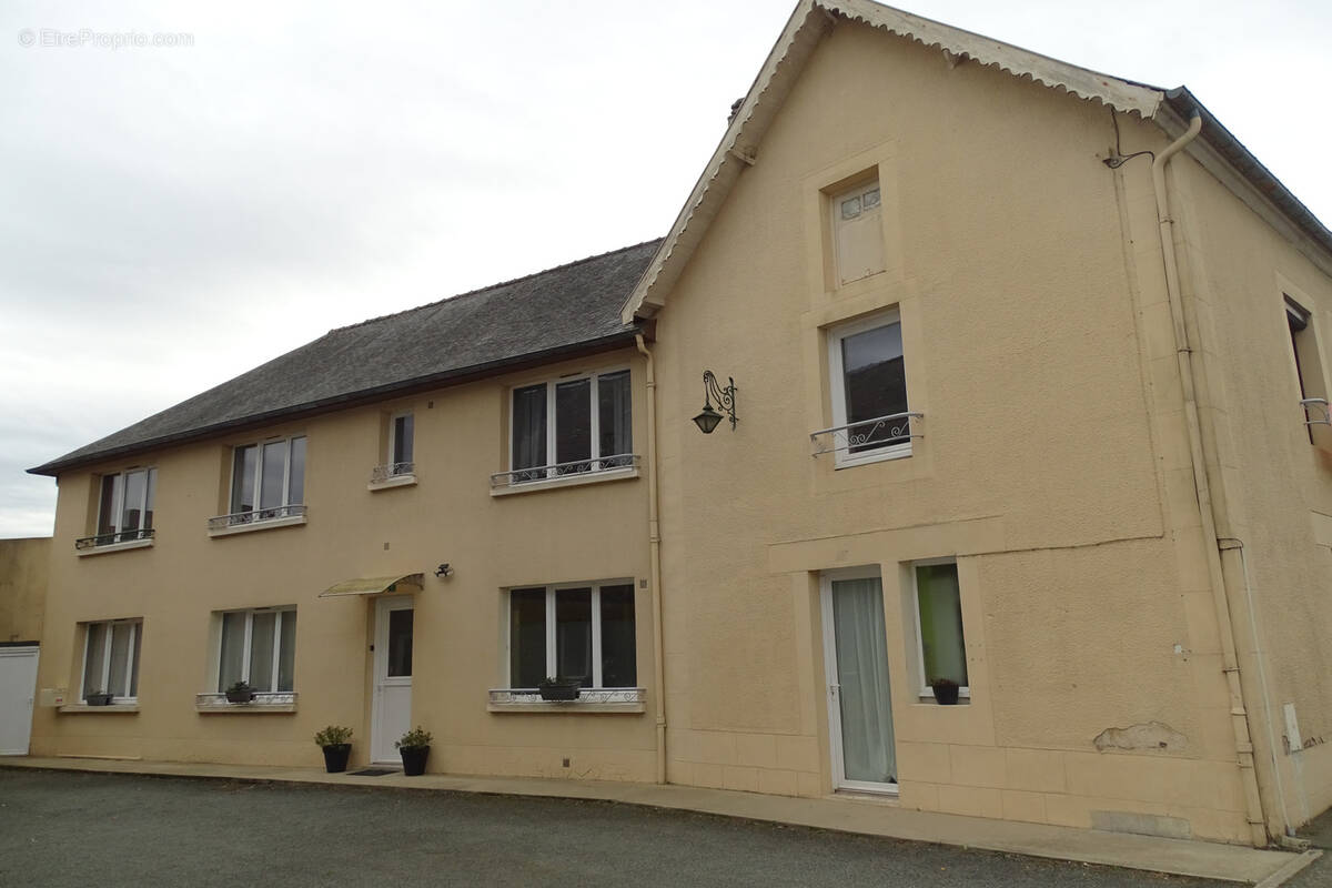 Maison à LE HORPS