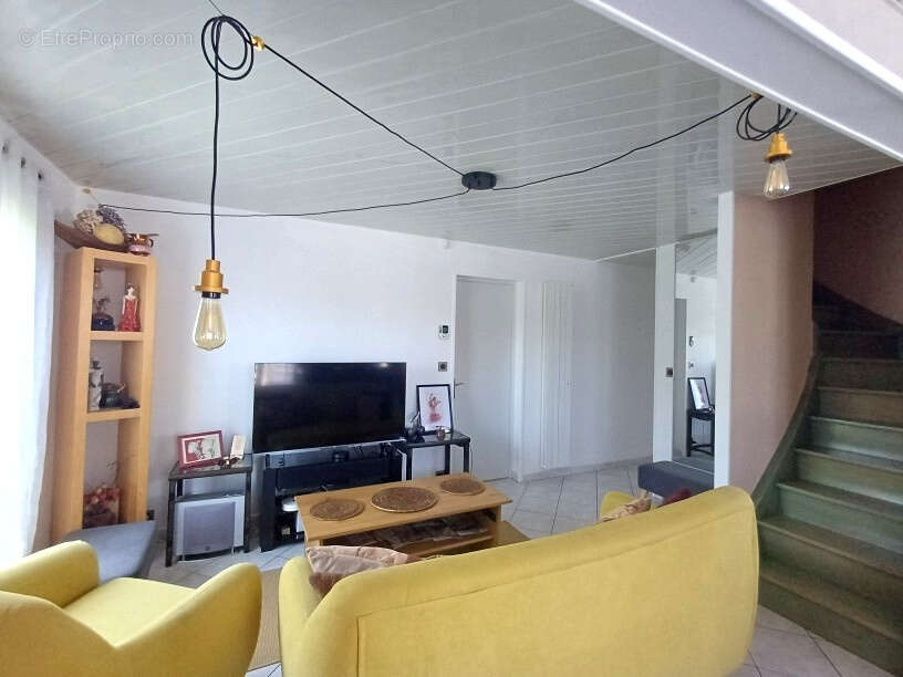 Bavillers Maison familiale de 120 m2   5 chambres   Sous-sol complet   Prestations de qualité - photo 9