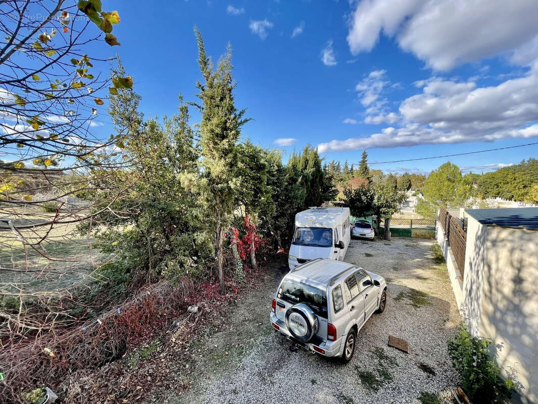 Maison à SAINT-THIBERY